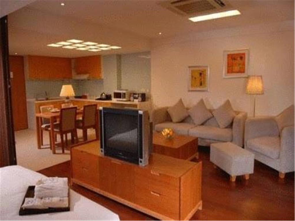 Gloria Plaza Hotel Kangqiao Shanghai Rum bild