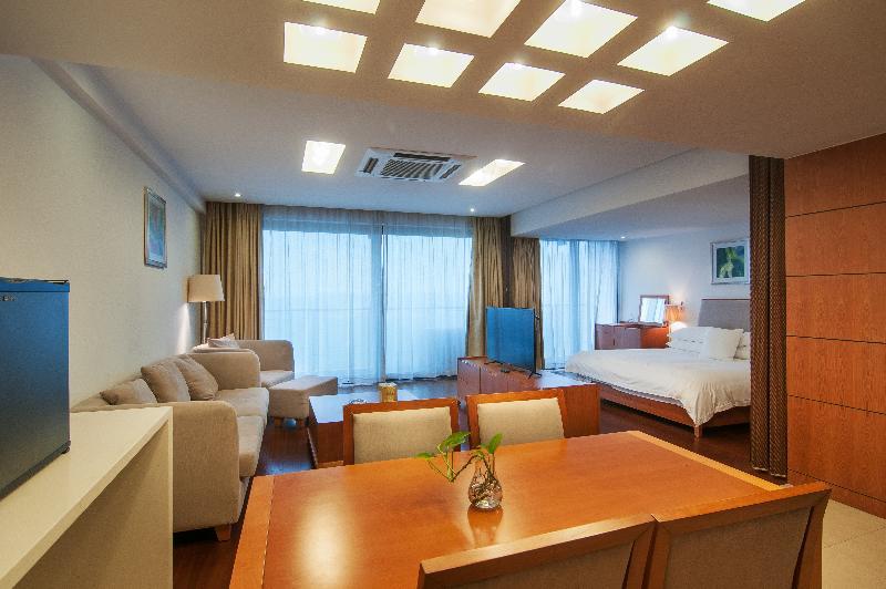 Gloria Plaza Hotel Kangqiao Shanghai Exteriör bild