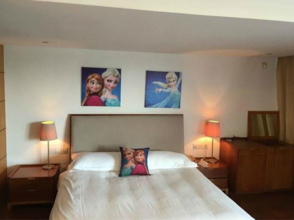 Gloria Plaza Hotel Kangqiao Shanghai Exteriör bild